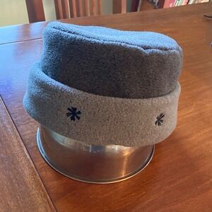 Lands' End Women's gray fleece hat